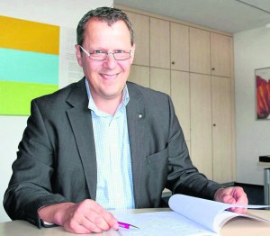 Matthias Kaufmann, Prokurist der GKHi, weist auf Einschränkungen hin. Foto: Appel